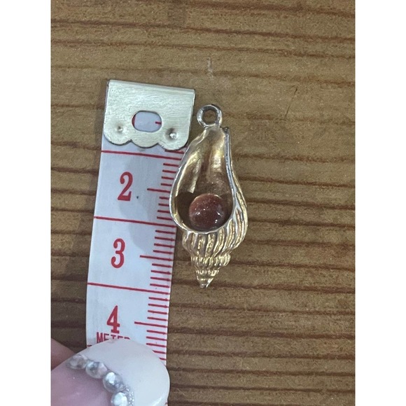 Vintage 80’s or Older Shell with Goldstone Pendant - Picture 7 of 7